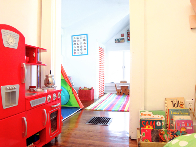 picture play room